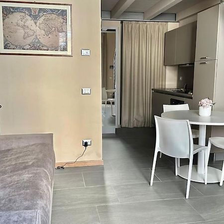 Couple'S Dream Loft 100Mt From Duomo And Lake 科莫 外观 照片